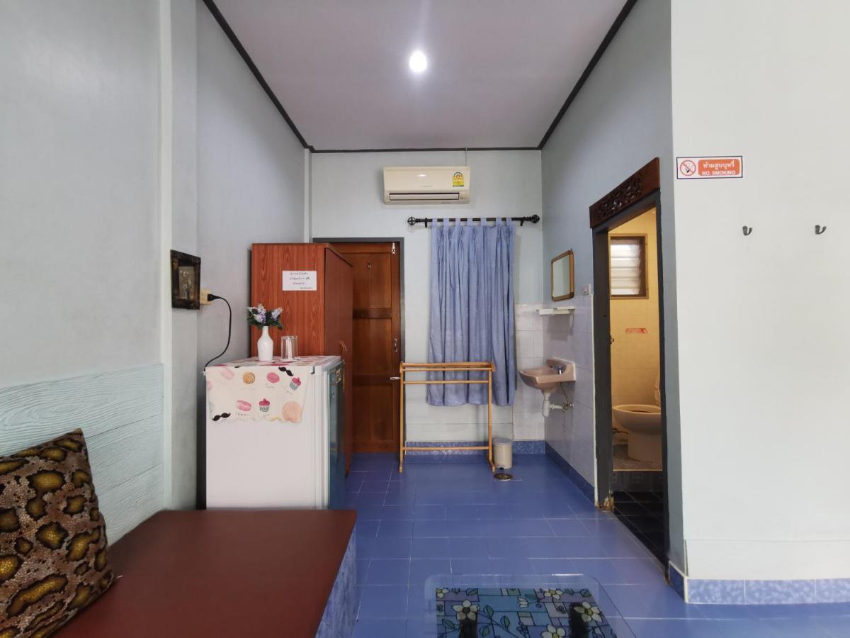 Samiya Guesthouse Bangsaen Eksteriør billede
