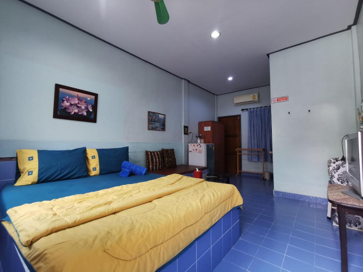 Samiya Guesthouse Bangsaen Eksteriør billede